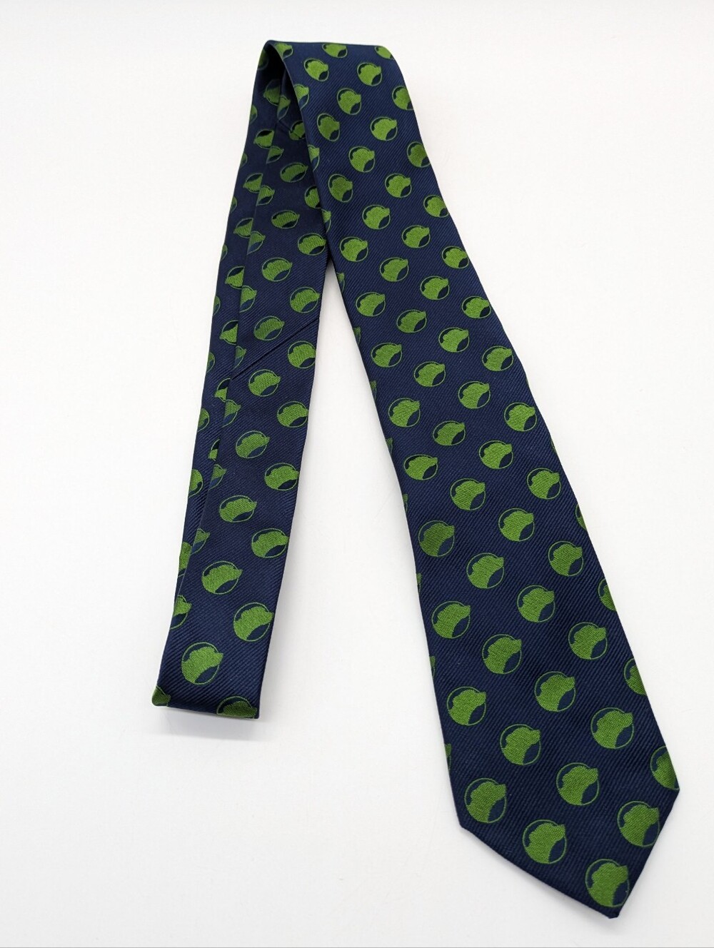John Bartlett Statements Slim Blue Green Dog Silhouette Silk Men's Neck Tie